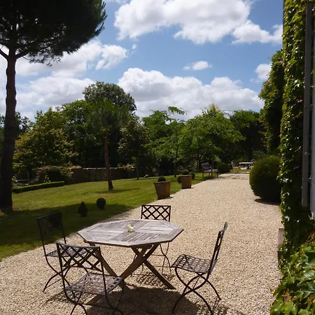 Holiday home Logis Vendeen, 40 Min De La Saint-Etienne-du-Bois (Vendee)